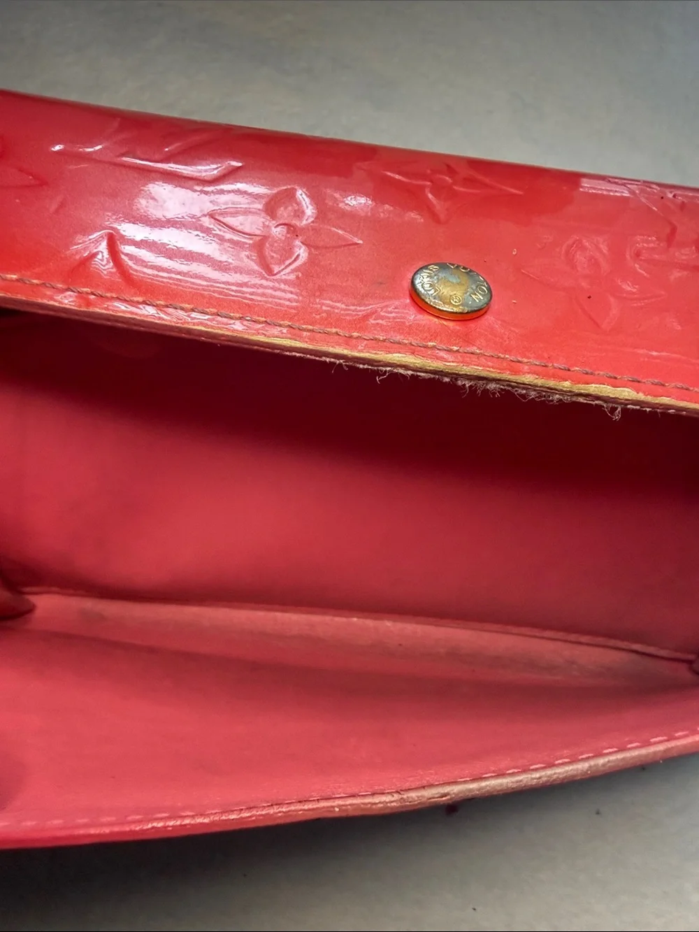 Louis Vuitton Vernis Porte Feuille Sarah Wallet